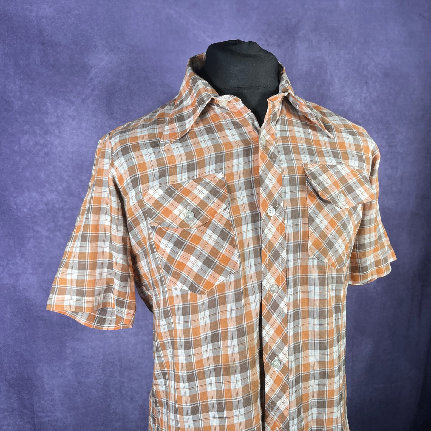 Vintage 1970s Short Sleeve Dagger Collar Orange Brown White Check XL