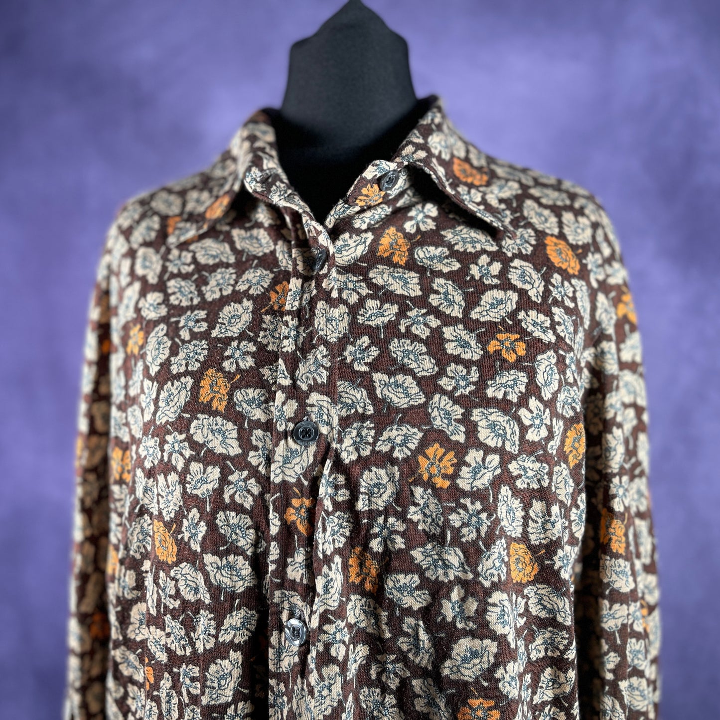 Vintage 1970s Woman's Ladies Brown Leaf Dagger Collar Shirt Large
