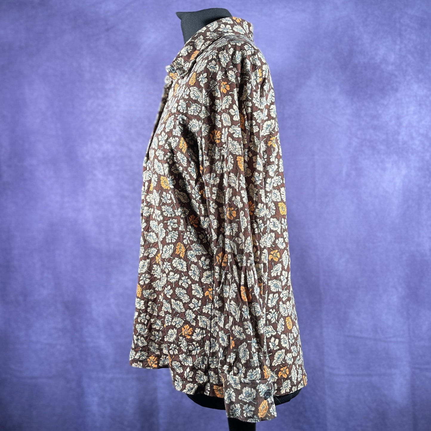 Vintage 1970s Woman's Ladies Brown Leaf Dagger Collar Shirt Large