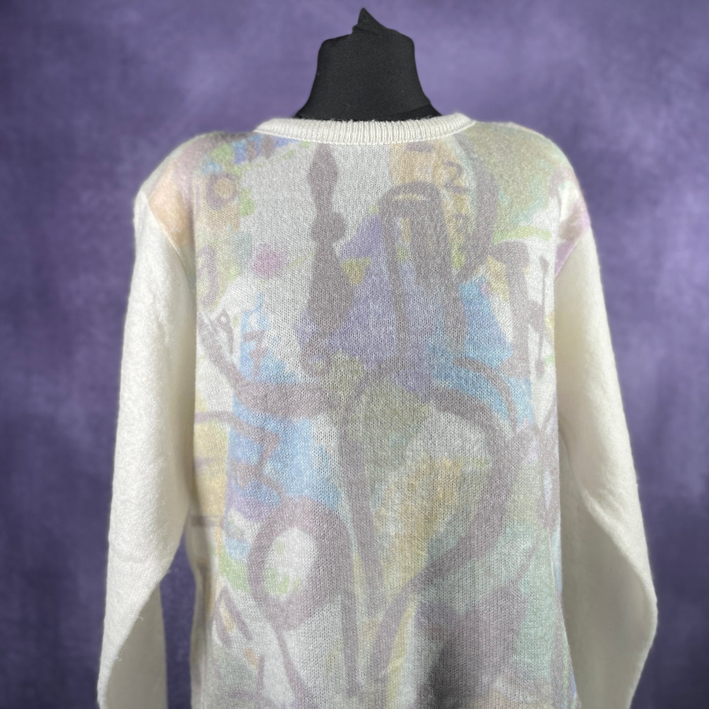 Vintage 1980s Ladies Womens Soft White Muti-coloured Floral Sweater Jumper Shoulder Pads