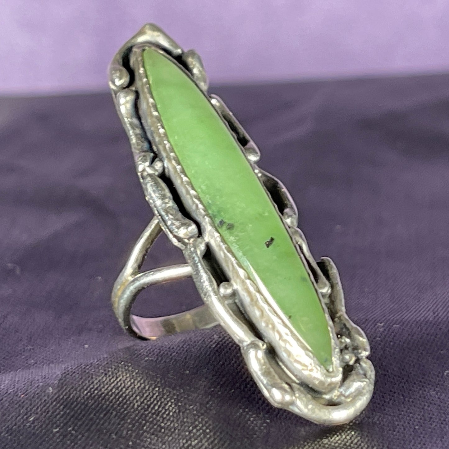 Vintage Navajo Sterling Silver 925 Jade Nephrite Green Size O - 7 1/4