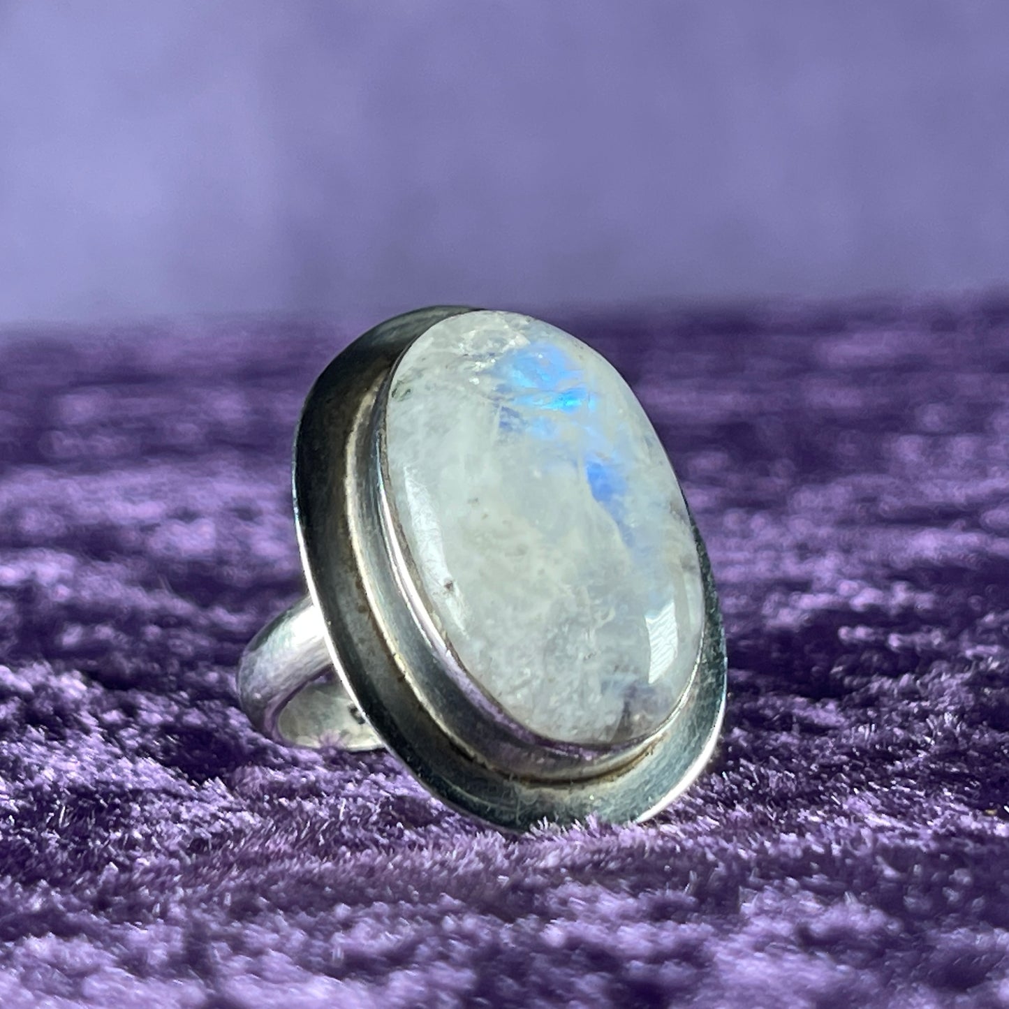 Vintage Sterling Silver 925 Large Oval Framed Moonstone Ring Size Q.5 / 8.25