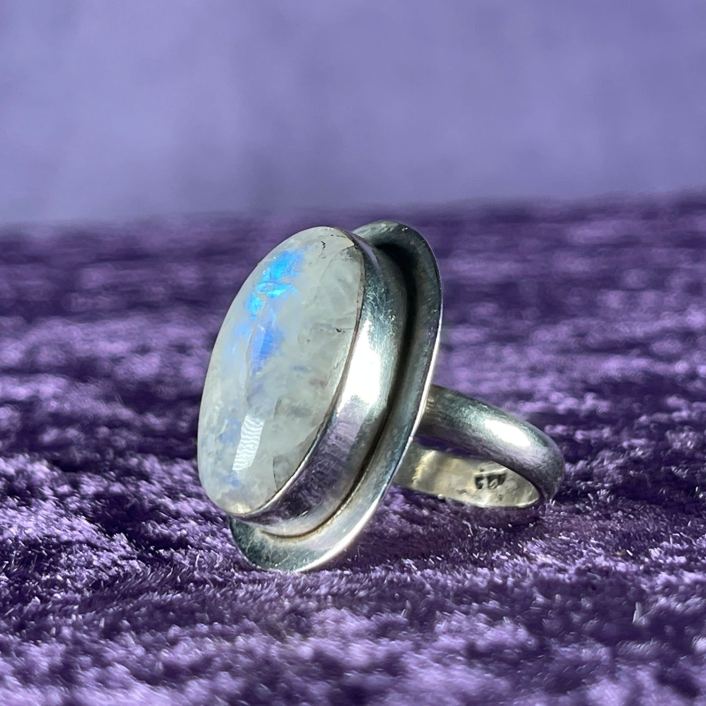 Vintage Sterling Silver 925 Large Oval Framed Moonstone Ring Size Q.5 / 8.25