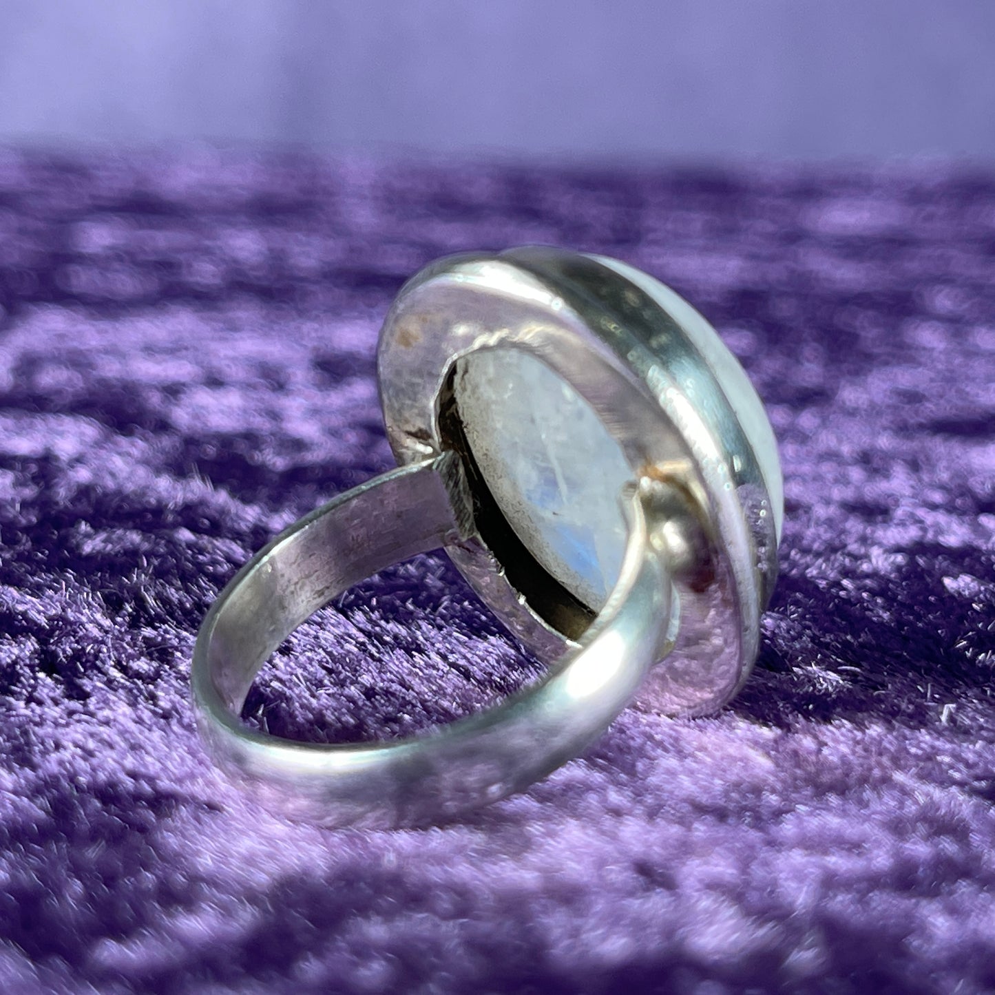 Vintage Sterling Silver 925 Larger Oval Moonstone Ring Size Q / 8