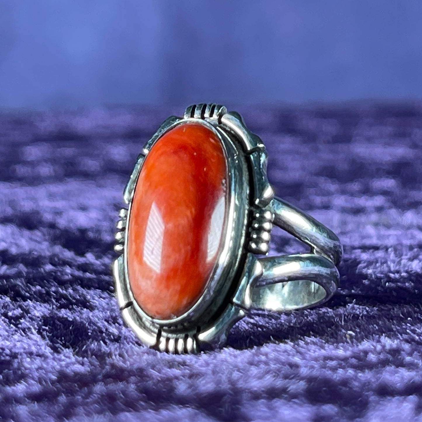 Vintage Beautiful Native American Sterling Silver 925 Red Spiny Oyster Ring Size M.25 / 6.5