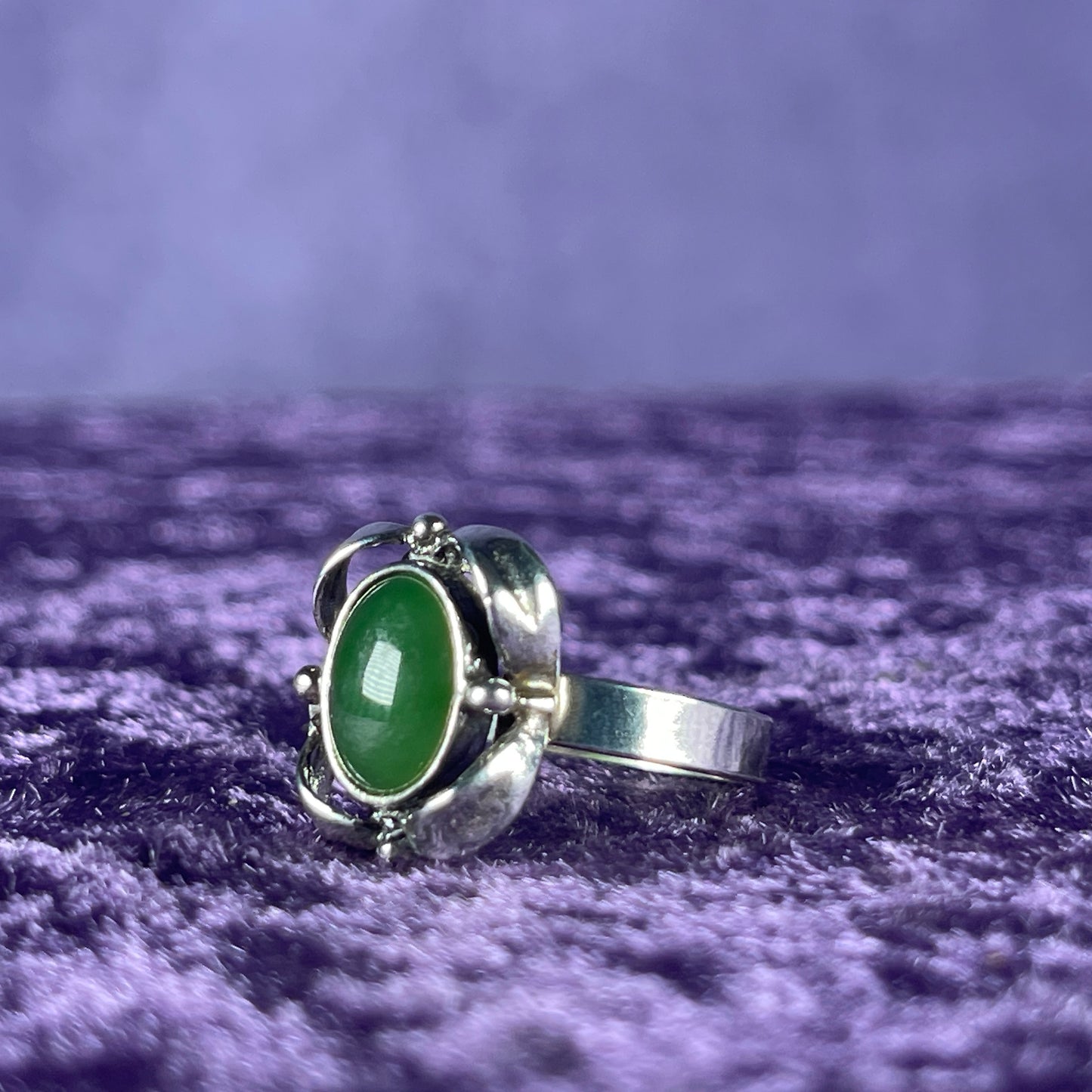 Native American Sterling Silver Green Stone Ring Size Q / 8.25