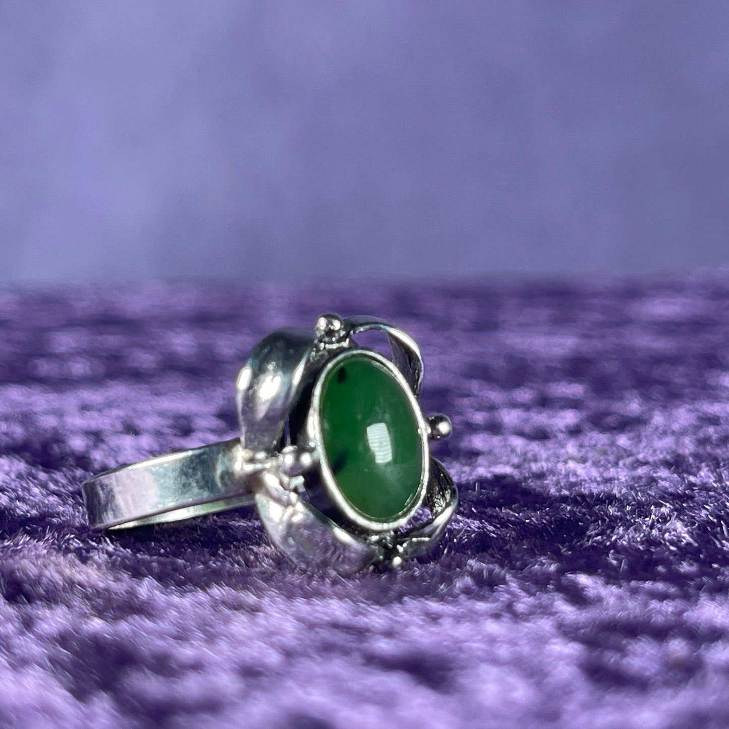 Native American Sterling Silver Green Stone Ring Size Q / 8.25