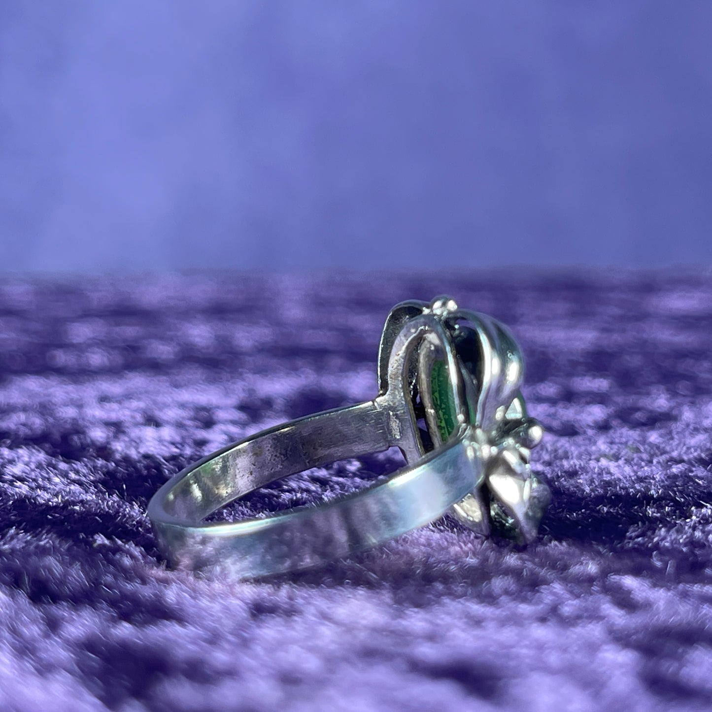 Native American Sterling Silver Green Stone Ring Size Q / 8.25