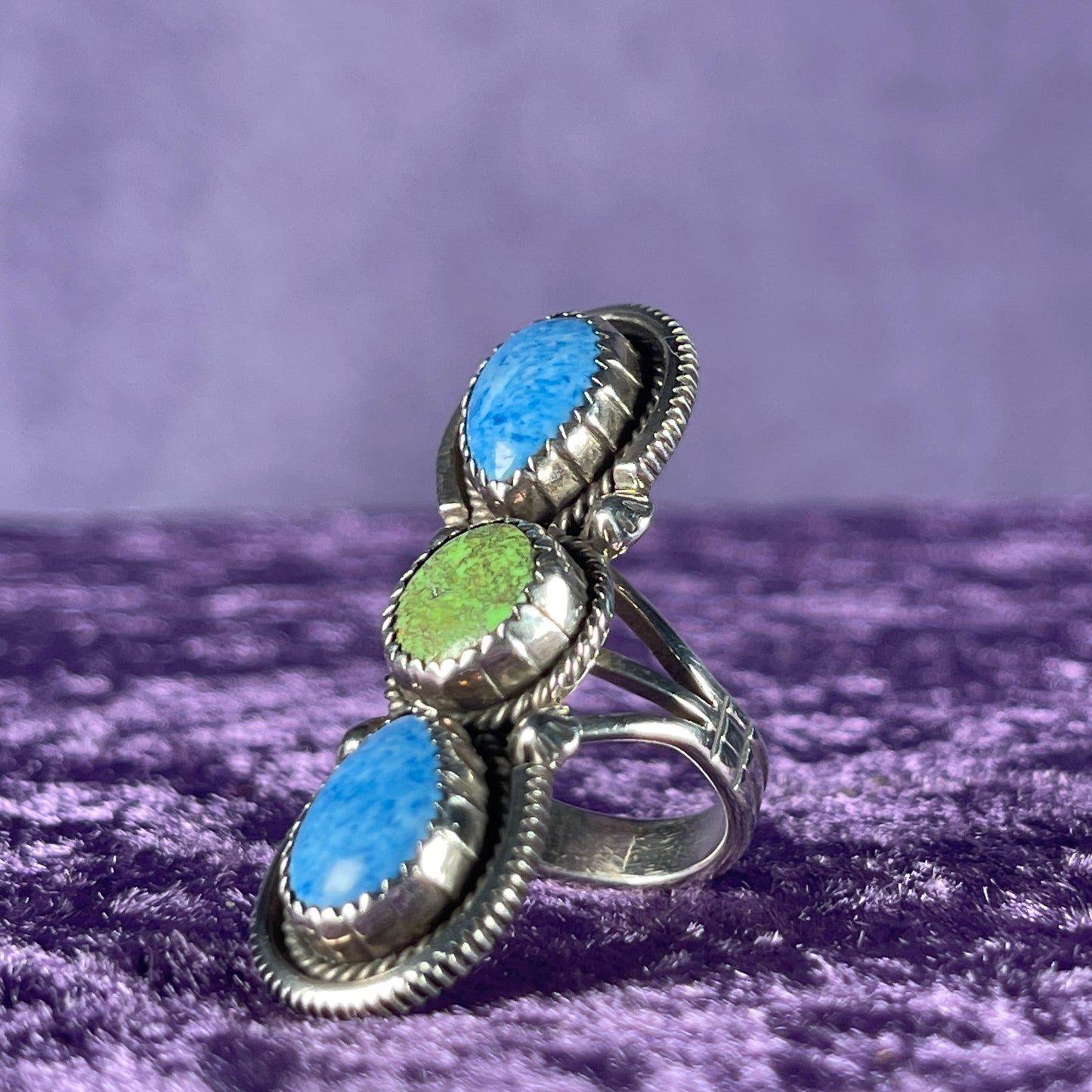 Native American Sterling Silver 925 Denim Lapis Lazuli Green Turquoise Ring Size M.5 / 6.5