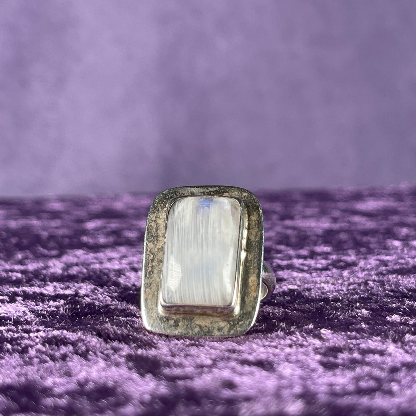Vintage Sterling Silver 925 Medium Framed Moonstone Silver Ring Size P / 7.5