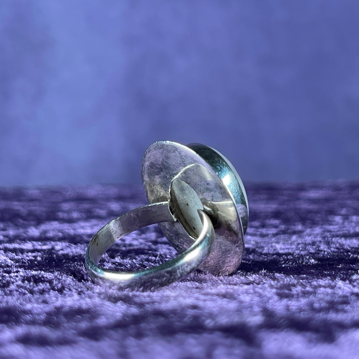 Vintage Sterling Silver 925 Framed Oval Moonstone Ring Size R / 8.75