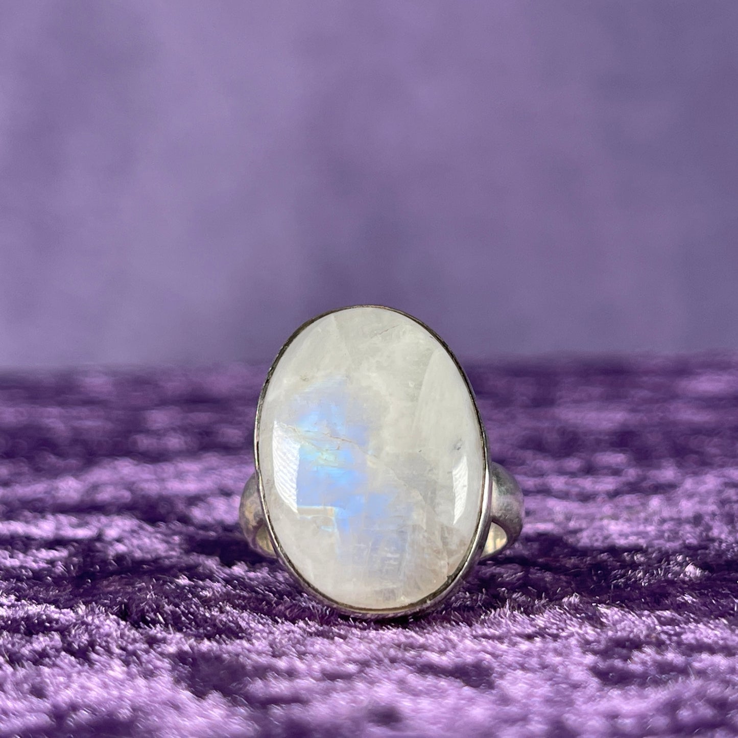 Vintage Sterling Silver 925 Simple Large Oval Moonstone Ring Size P.75 / 8