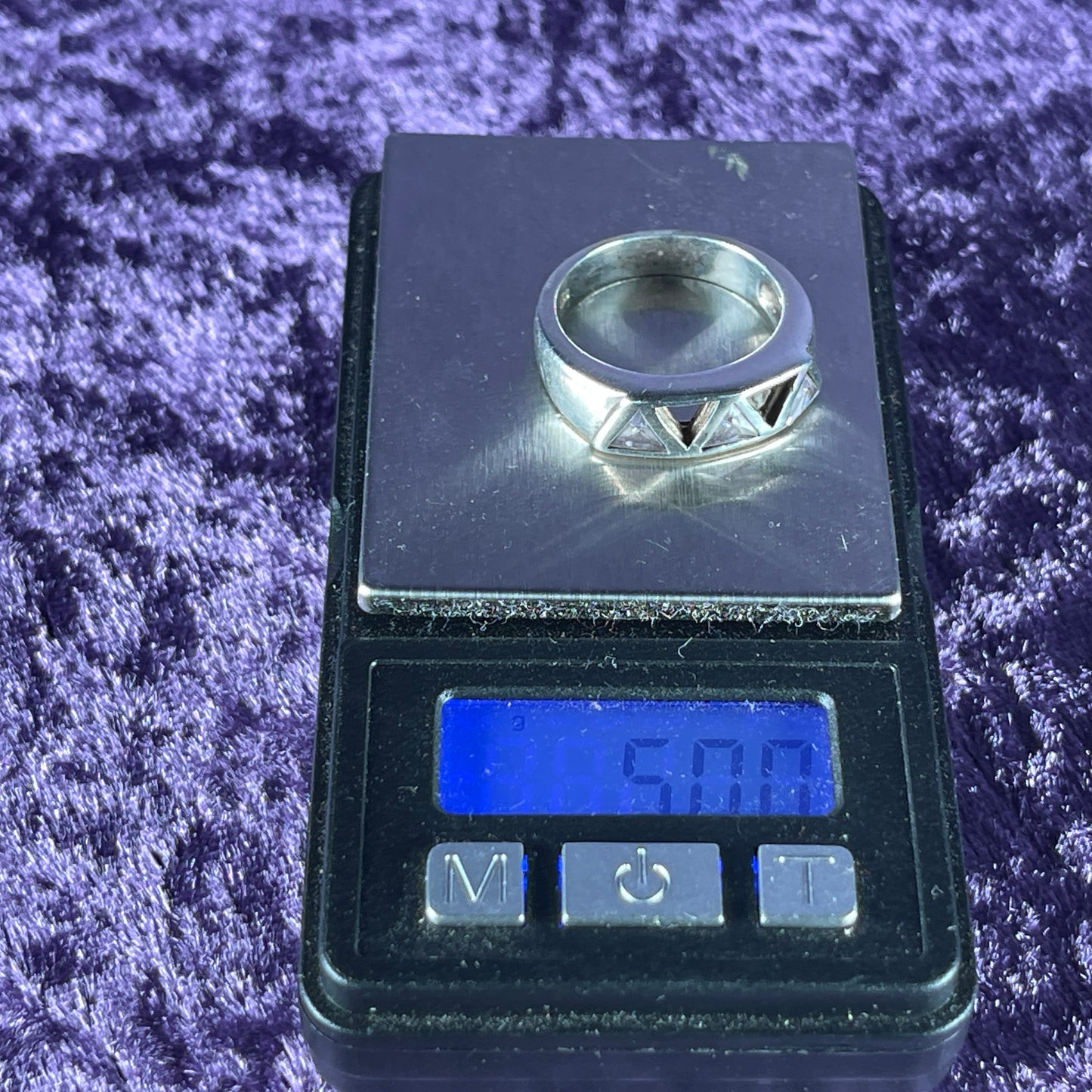 Vintage Sterling Silver 925 CZ Triangle Silver Ring Size N / 6.75