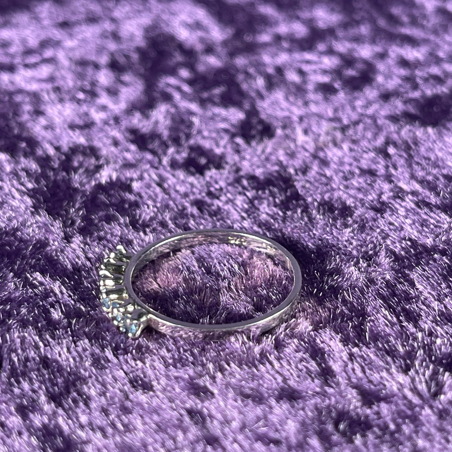 Vintage Sterling Silver 925 Blue Zirc Stone Dainty Ring Size O/ 7.25