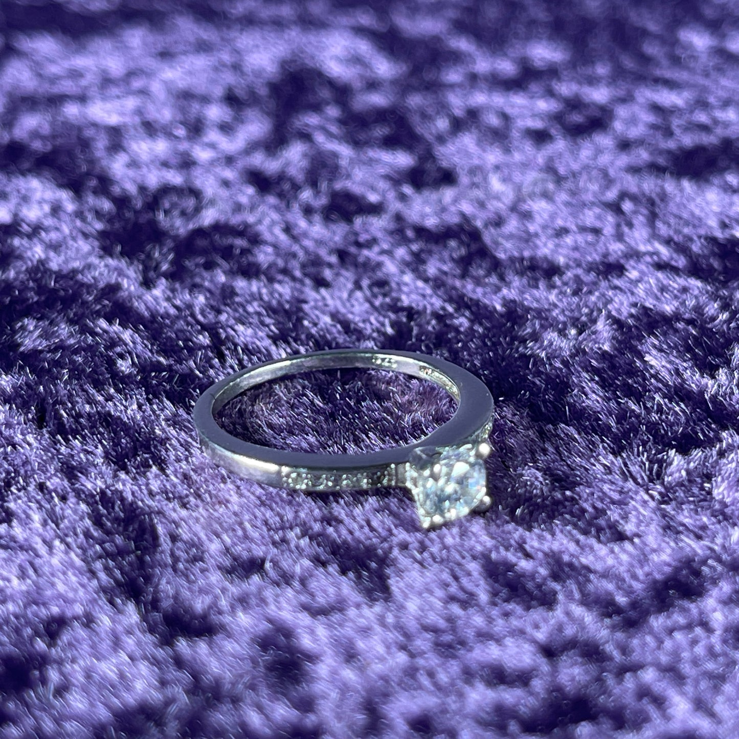 Vintage Sterling Silver 925 Zirconia CZ Silver Ring Size M.75 / 6.5