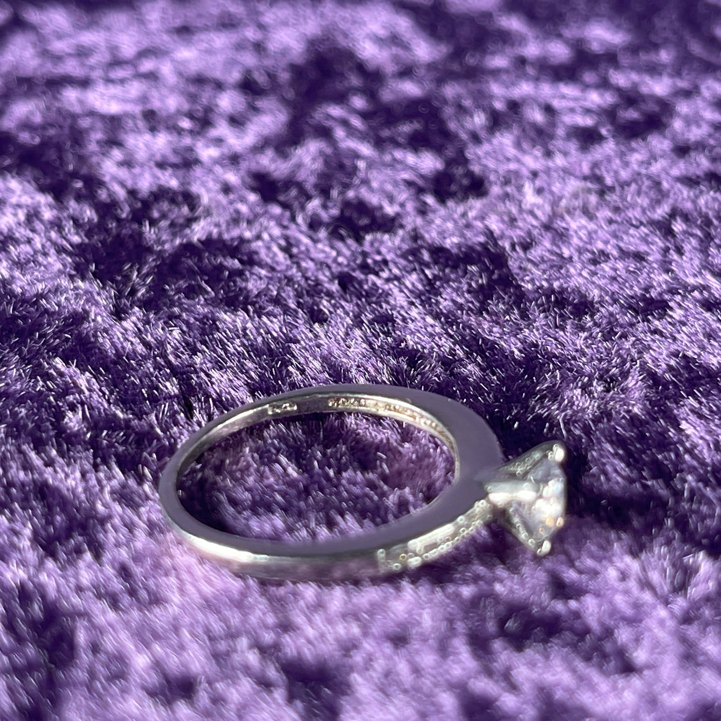 Vintage Sterling Silver 925 Zirconia CZ Silver Ring Size M.75 / 6.5