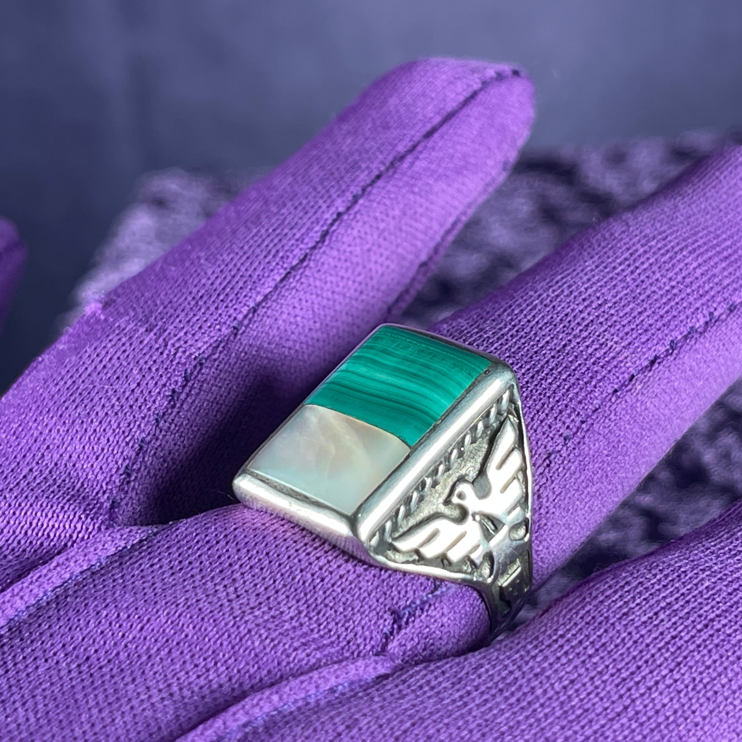 Vintage Native American Mother of Pearl & Malachite Thunderbird & Kachina Navajo 925 Silver Ring Size W.5 / 11.25