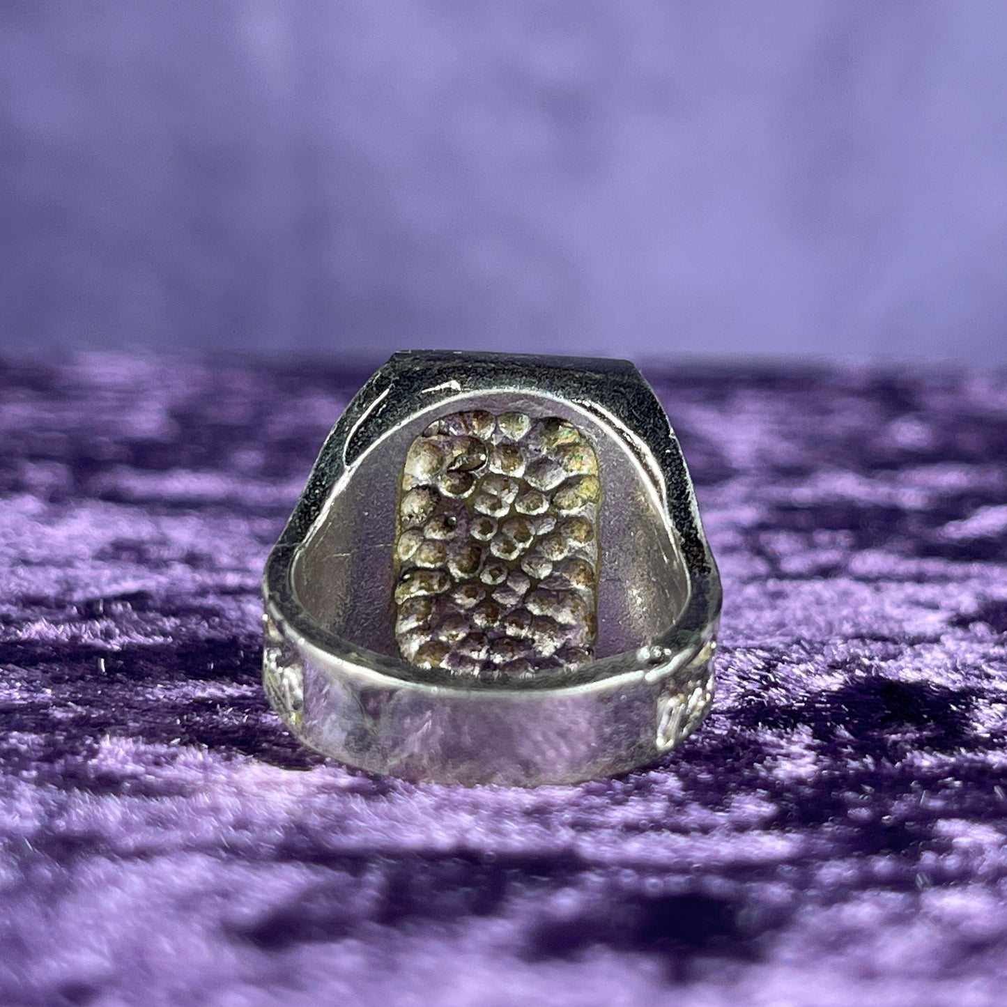 Vintage Native American Jet Thunderbird Navajo 925 Silver Ring Size S.5 / 9.5