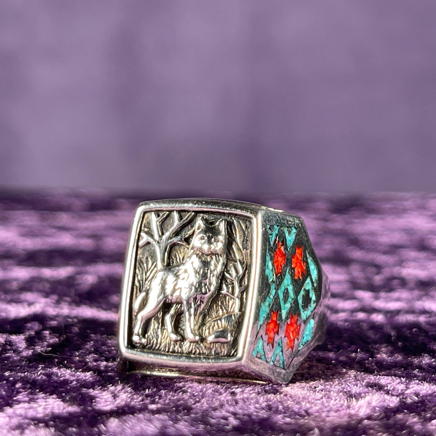 Native American Contemporary Navajo Turquoise Coral Wolf 925 Silver Ring Size X / 11.5