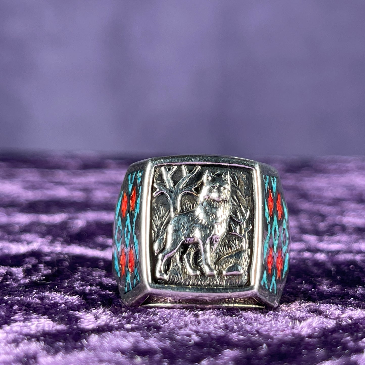 Native American Contemporary Navajo Turquoise Coral Wolf 925 Silver Ring Size X / 11.5