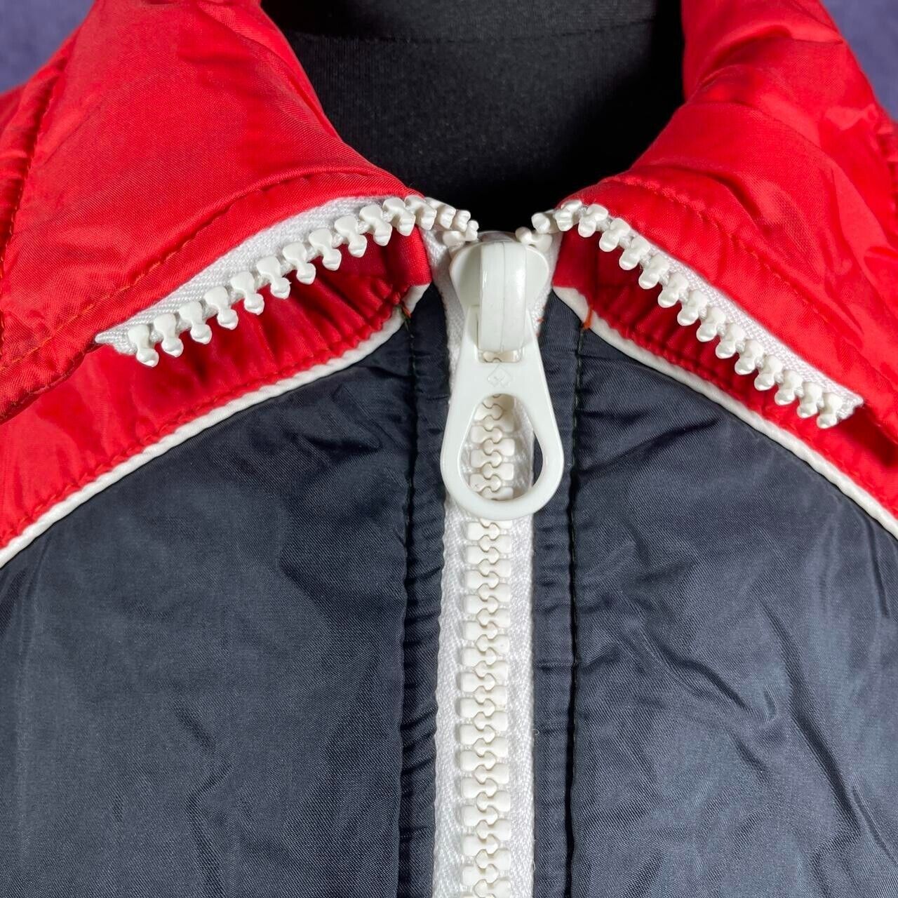 Vintage Red Black White 70s Ski Jacket Size Small