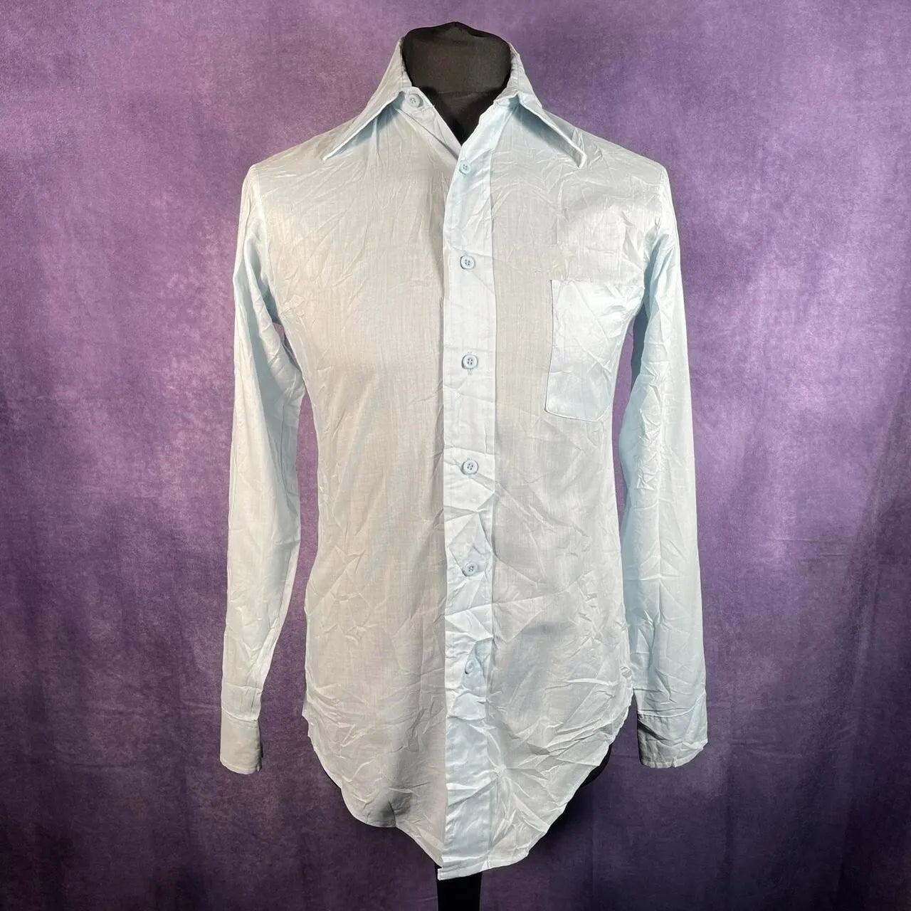 Light Blue "Van Heusen 417" Dagger Collar Shirt Large