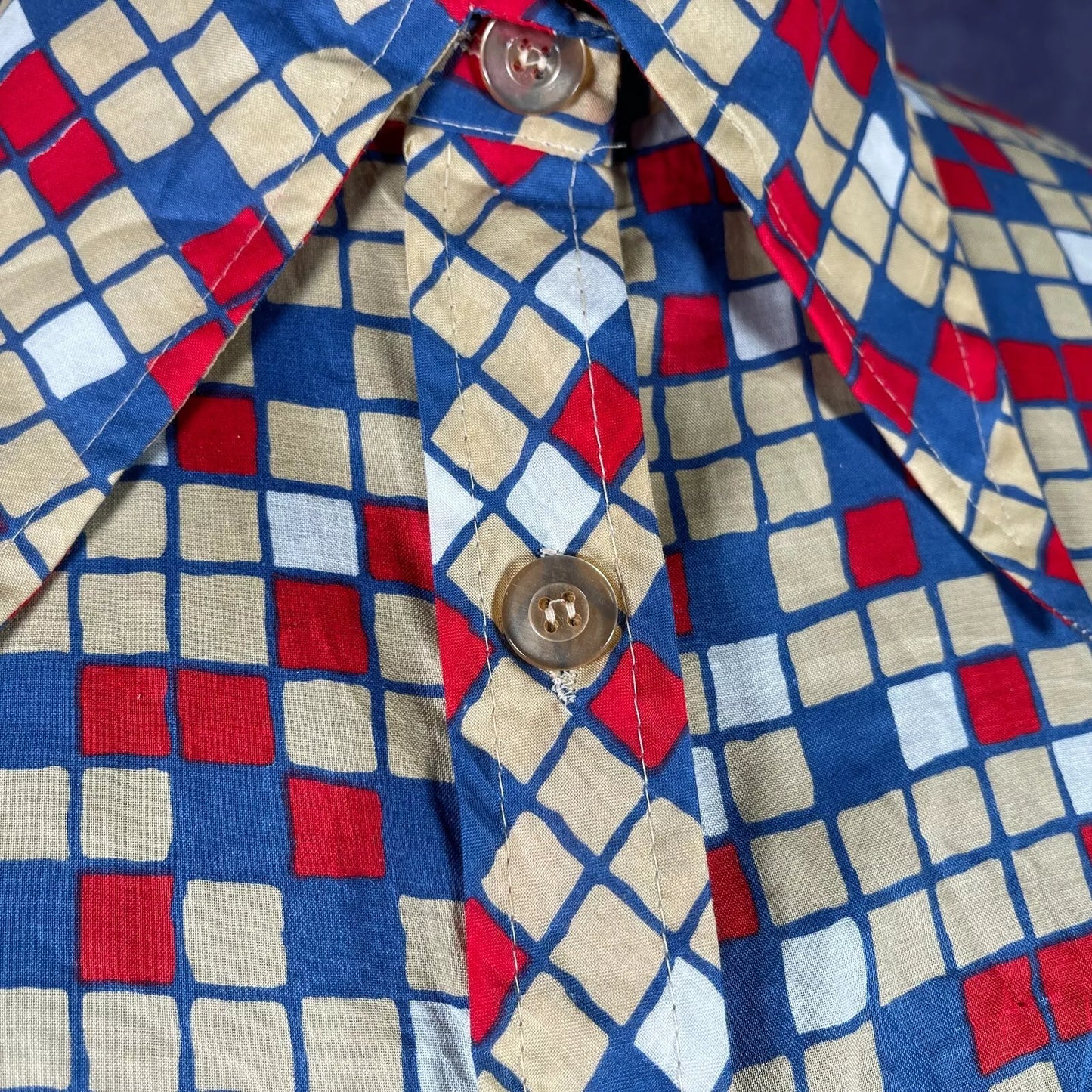 Vintage 1970s Red Cream Blue Square Pattern Dagger Collar Shirt
