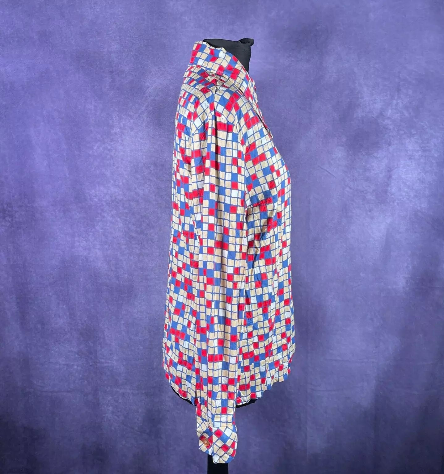Vintage 1970s Red Cream Blue Square Pattern Dagger Collar Shirt