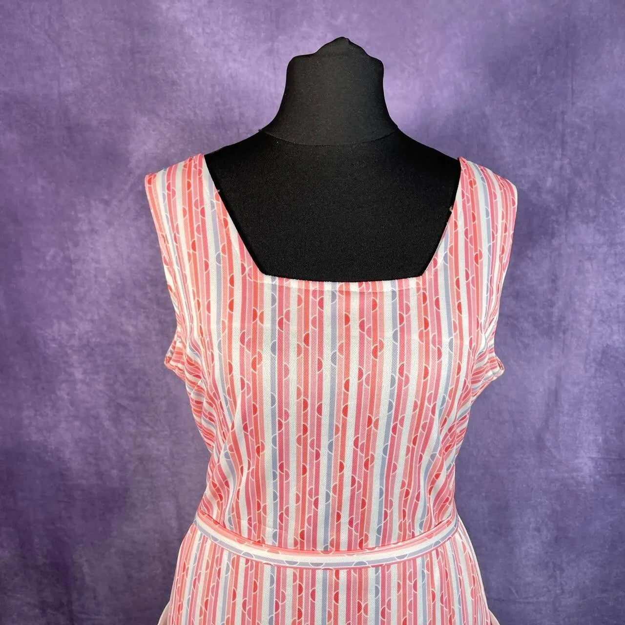Vintage 1970s Peach Mod Semi-Circle Dress Square Neckline Size 14