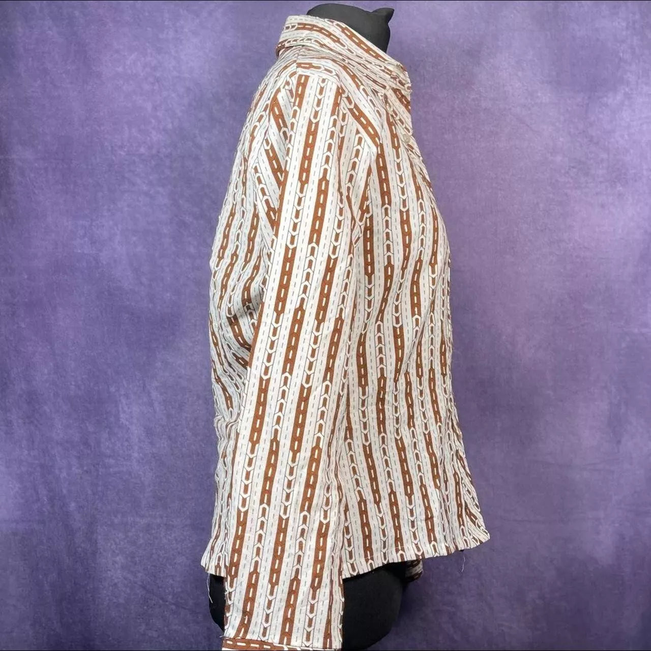 Vintage 1970s Dagger Collar Shirt Ladies White Brown Rope Size Large