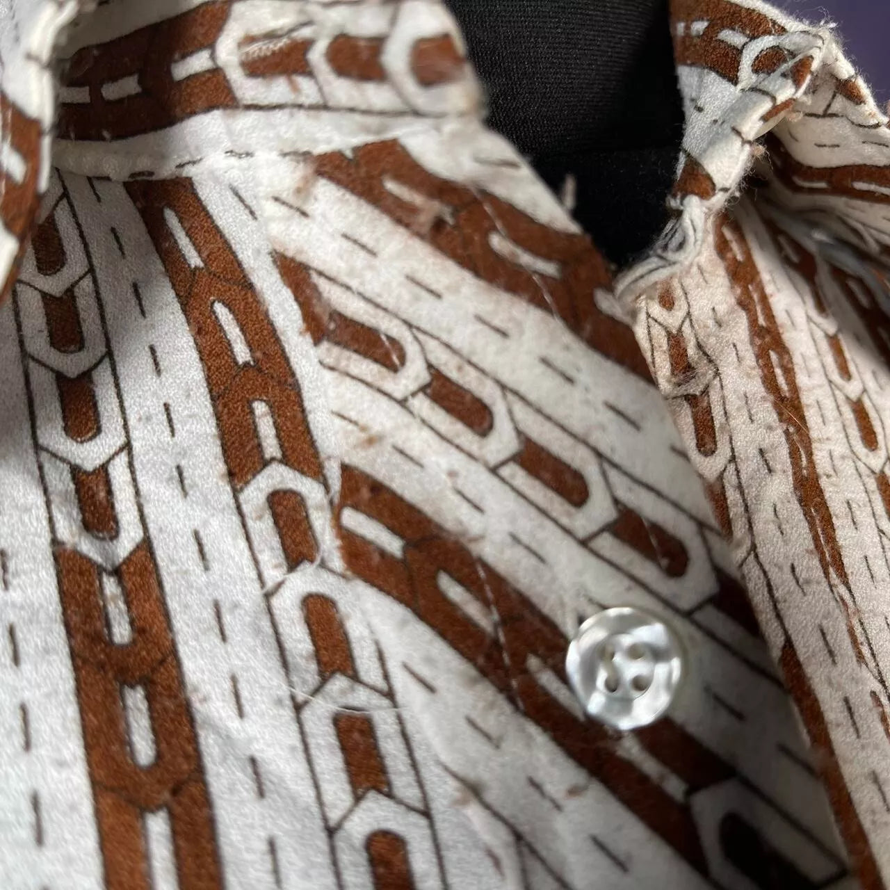 Vintage 1970s Dagger Collar Shirt Ladies White Brown Rope Size Large