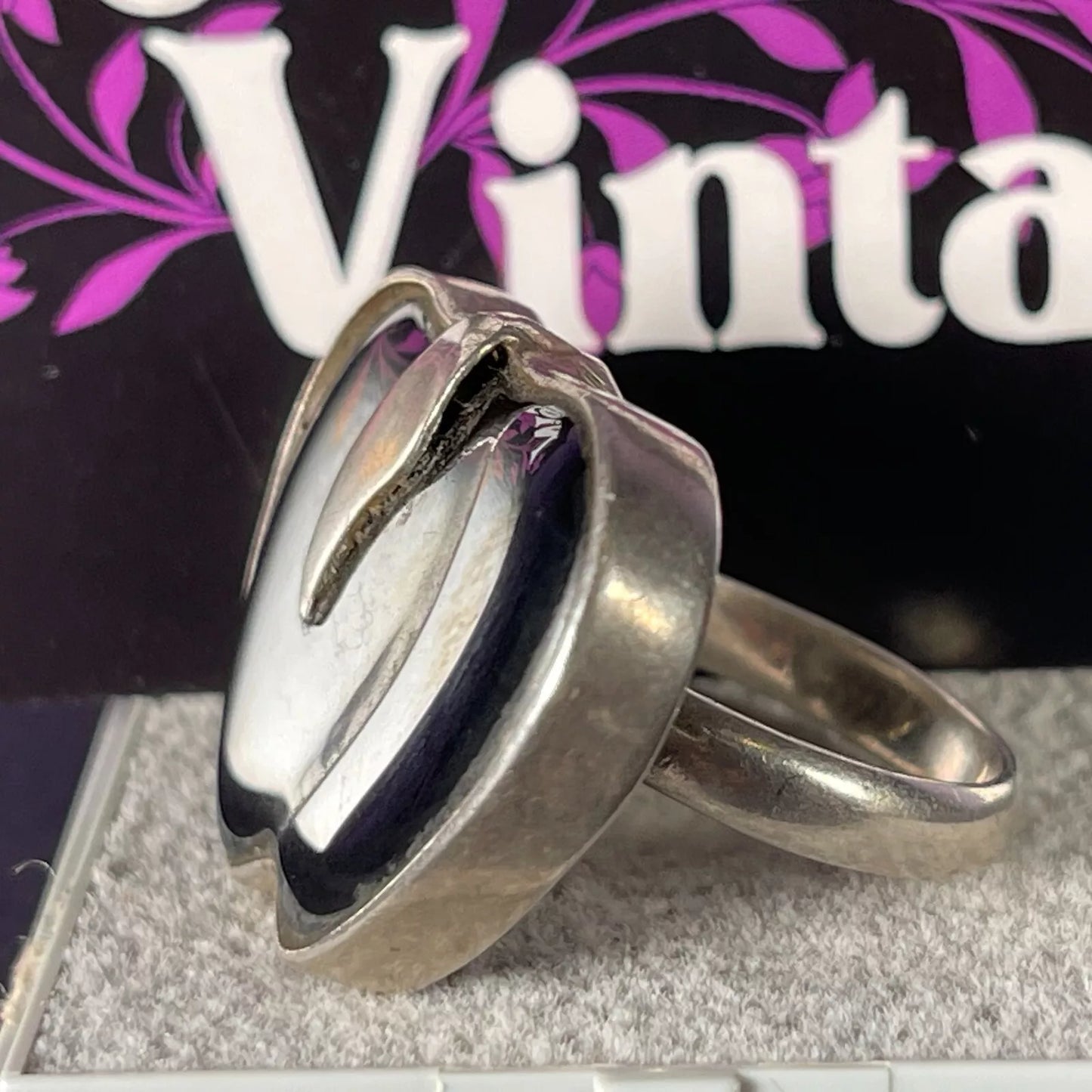 Vintage 1990s Onyx Double Heart SIlver Ring Size Q.5 / 8.25