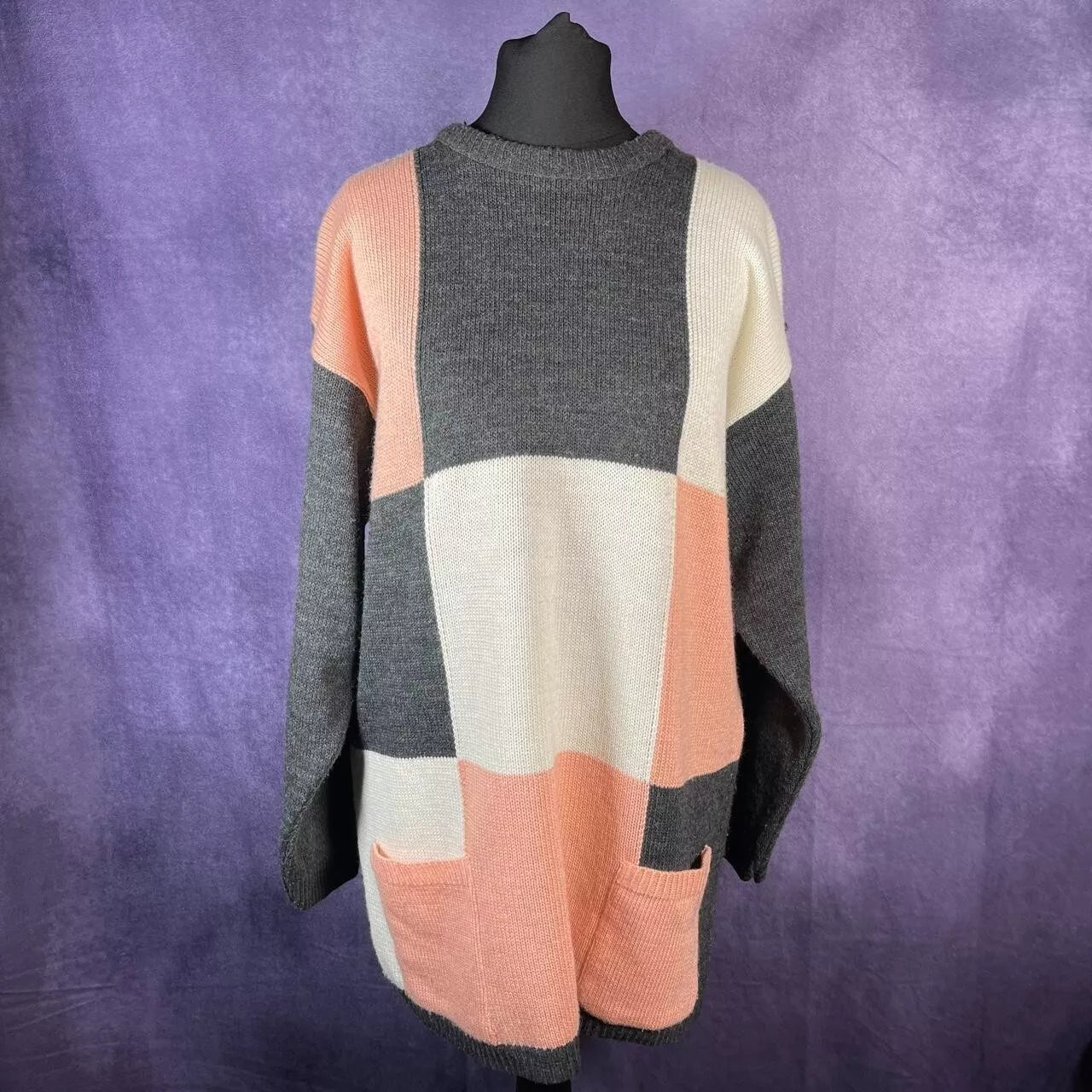 Vintage 1990's Ladies Sweater New Tast Square Pattern Pockets C&A Size Small 36/