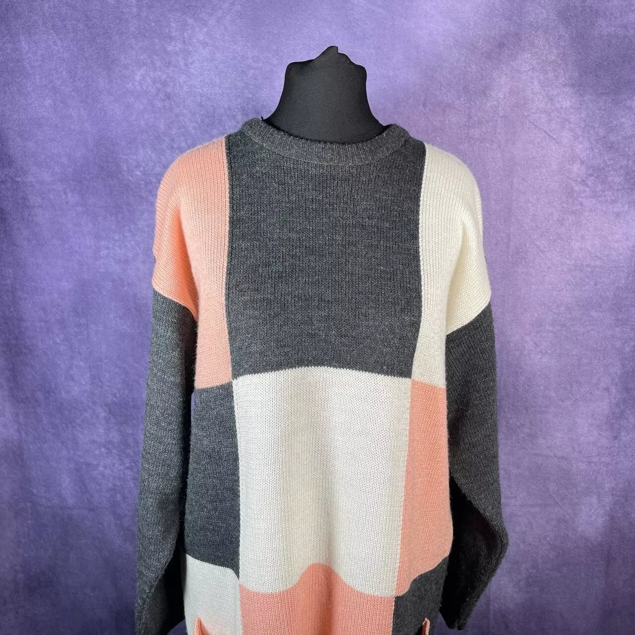 Vintage 1990's Ladies Sweater New Tast Square Pattern Pockets C&A Size Small 36/