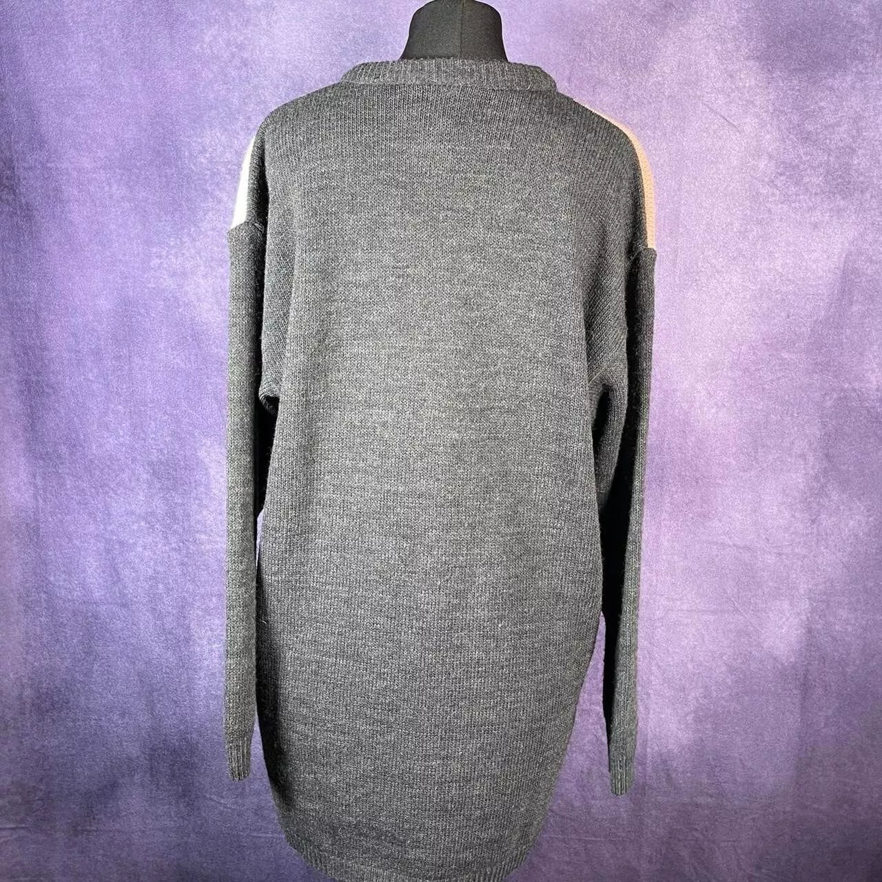 Vintage 1990's Ladies Sweater New Tast Square Pattern Pockets C&A Size Small 36/