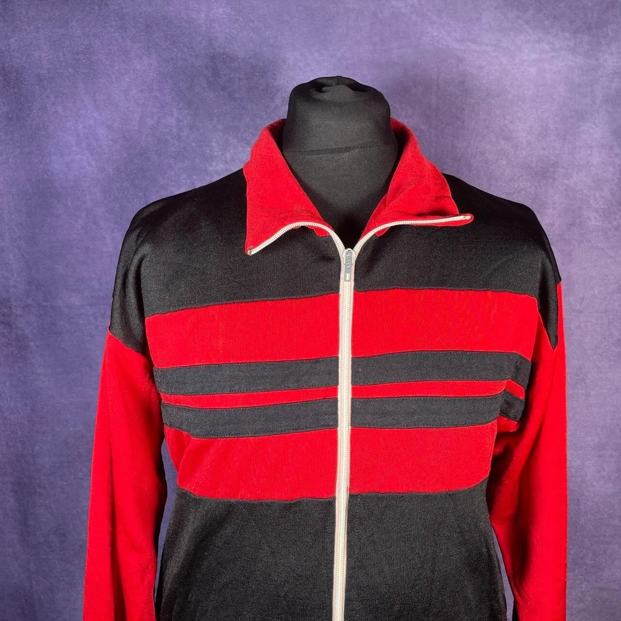 Vintage 1980s Delta Black Red Tracksuit Top Jacket Size Large