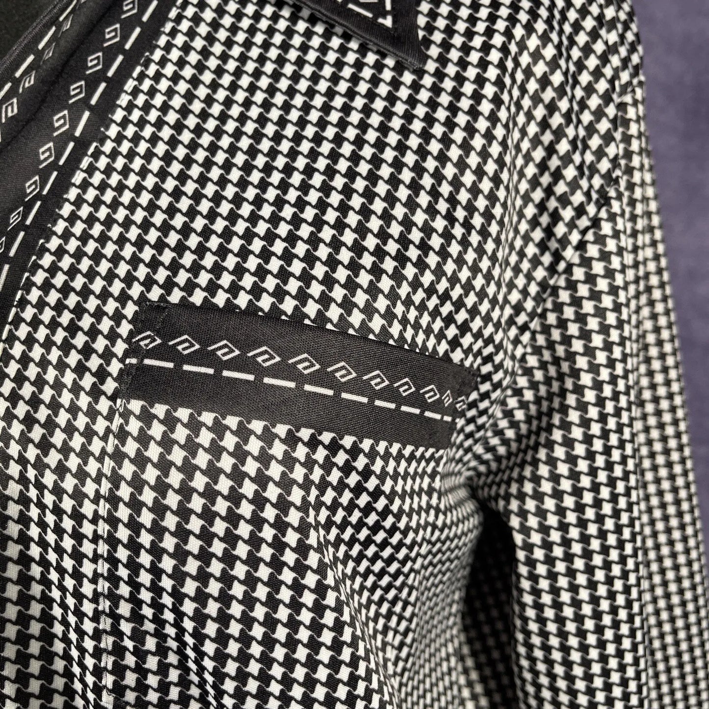 Vintage 70s Black White Mens Dogtooth Polo Dagger Collar Shirt Rockabilly