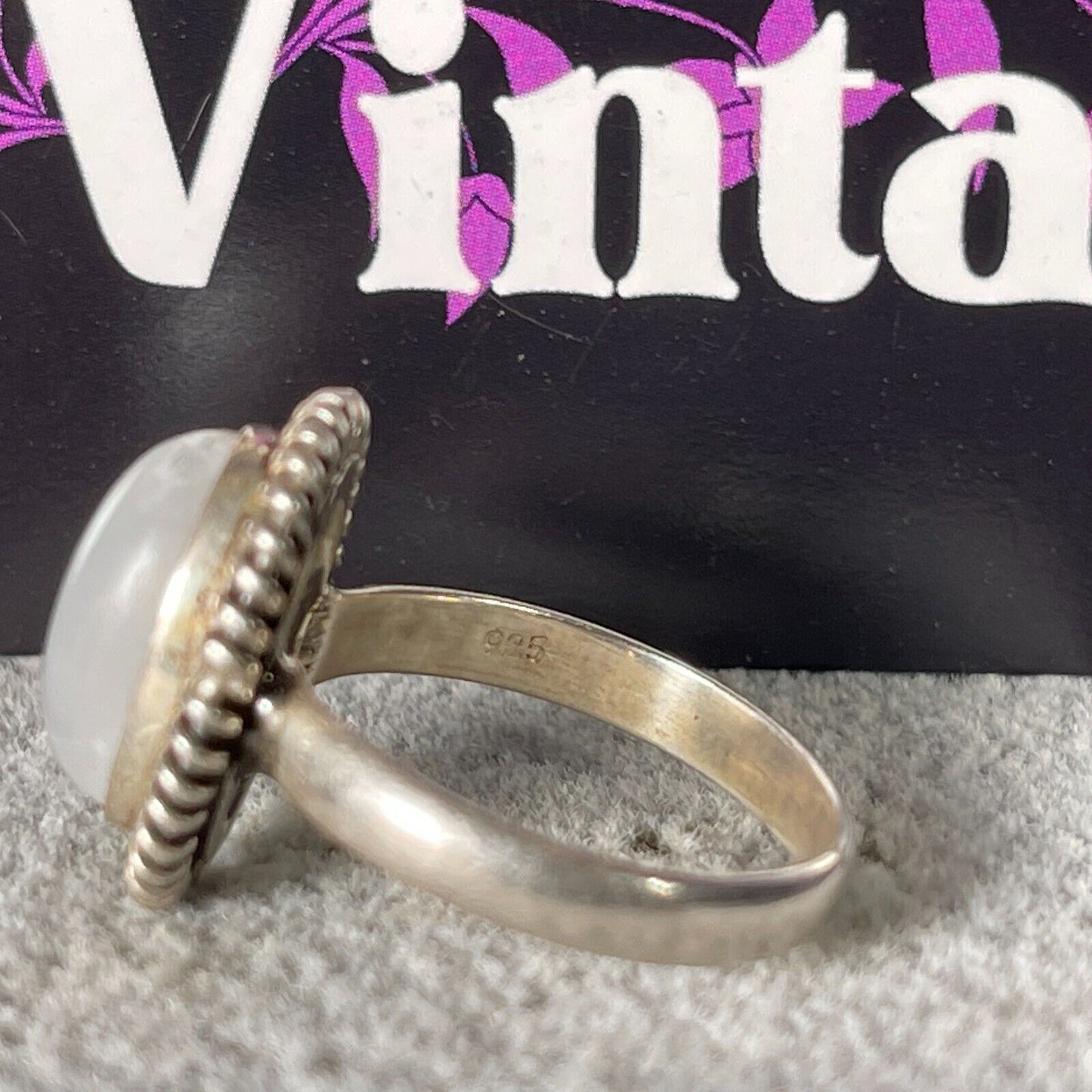 Vintage Solid Sterling Silver Oval Moonstone Ring
