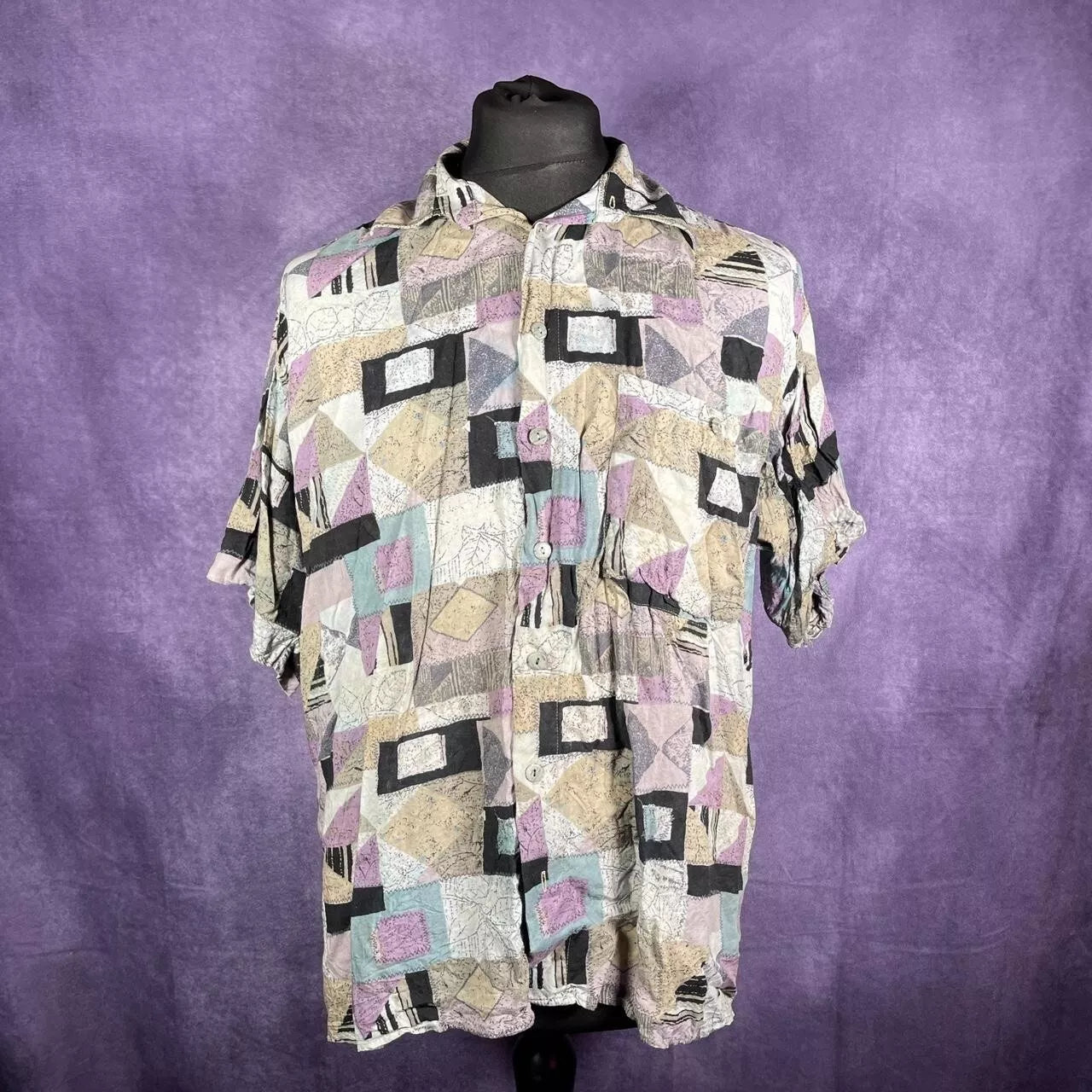 Vintage 90s Pattern Button Up Shirt Grey/Purple/Blue Lobby Short Sleeved