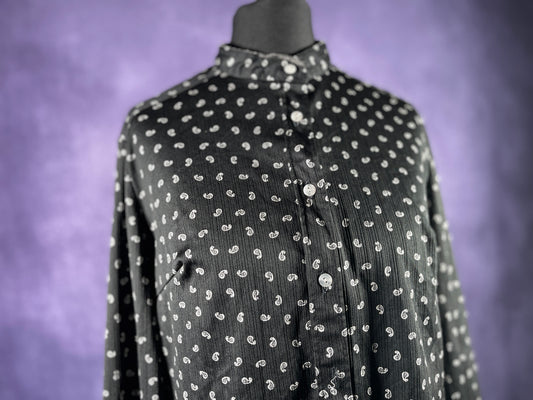 Vintage 1970s Cafe Collar Black White Paisely Womans Shirt