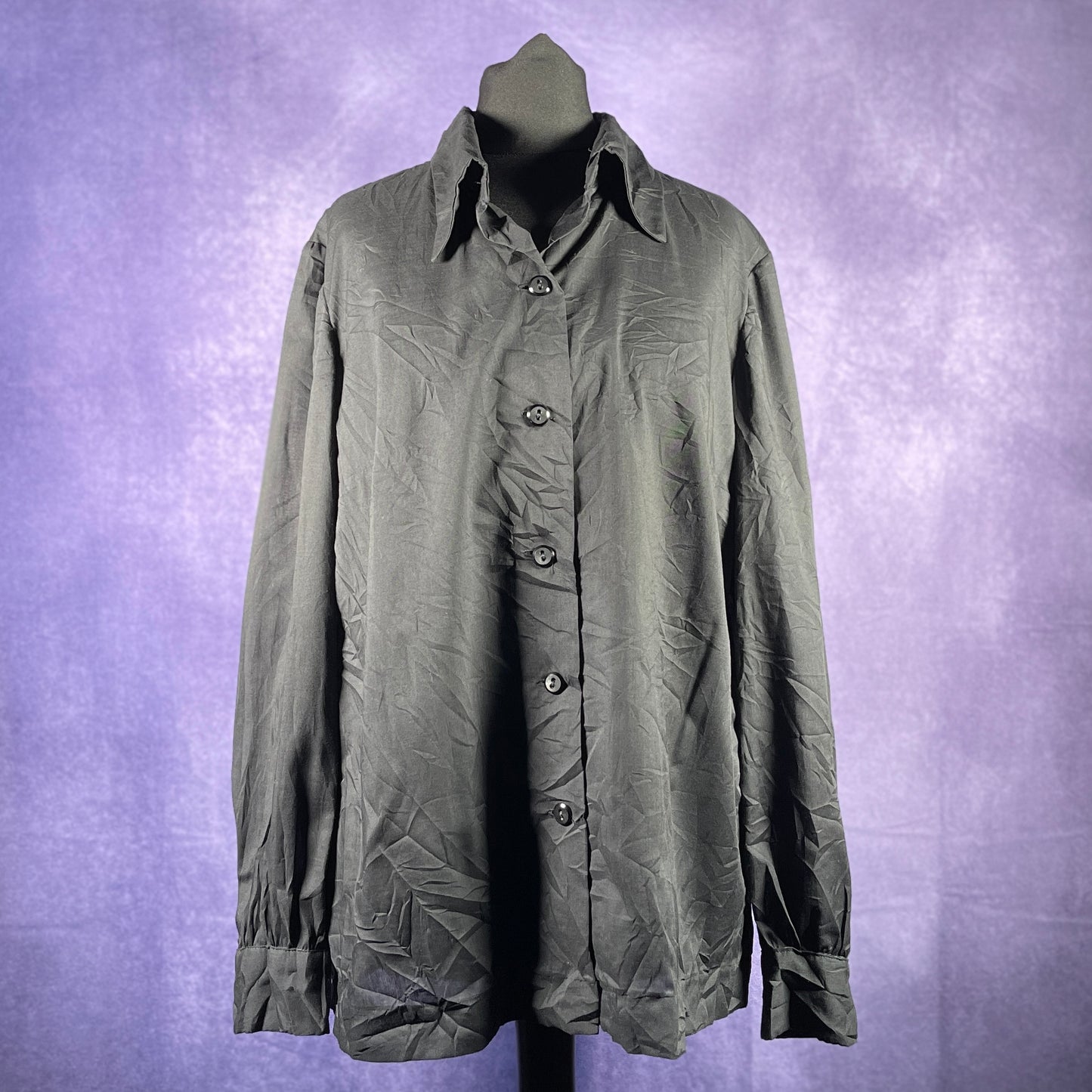Vintage 1970s 80s Women's Ladies Dagger Collar Shirt Black