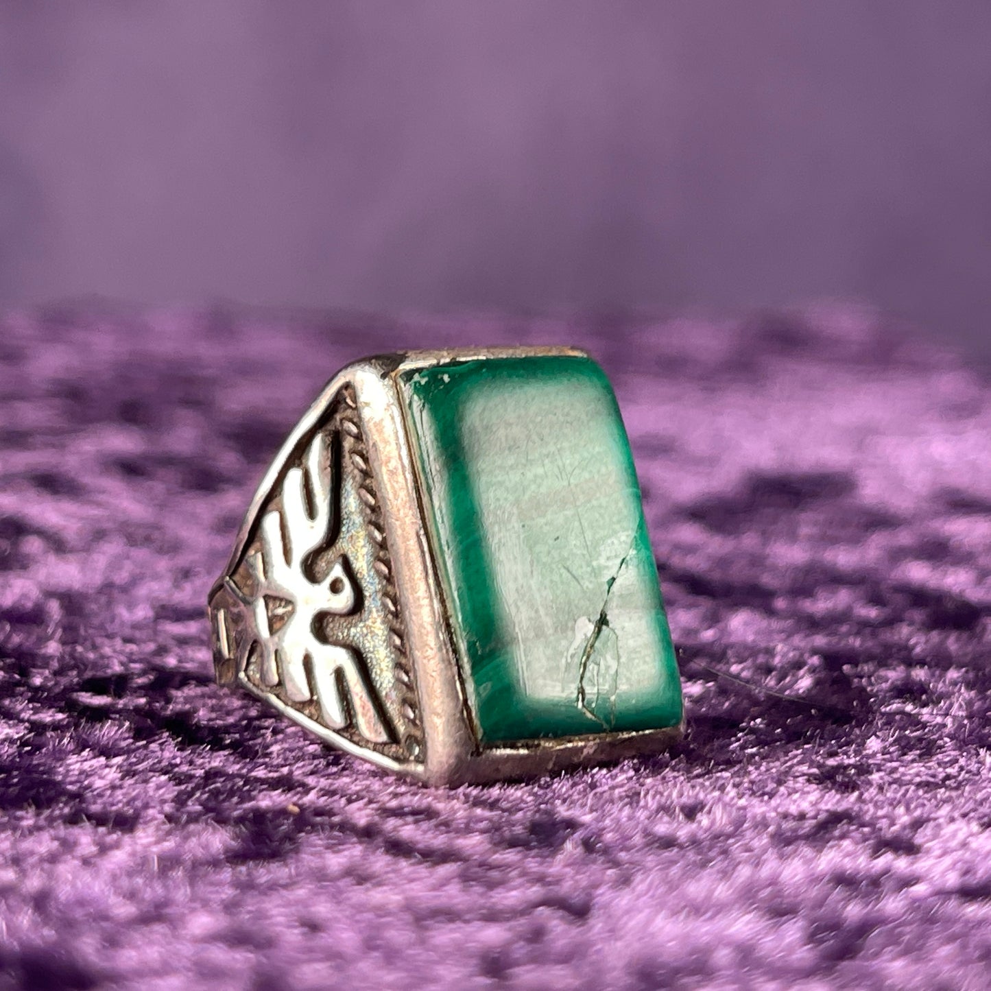Vintage Native American Malachite Thunderbird &amp; Kachina Navajo 925 Silver Ring Size 9.5 / T&nbsp;