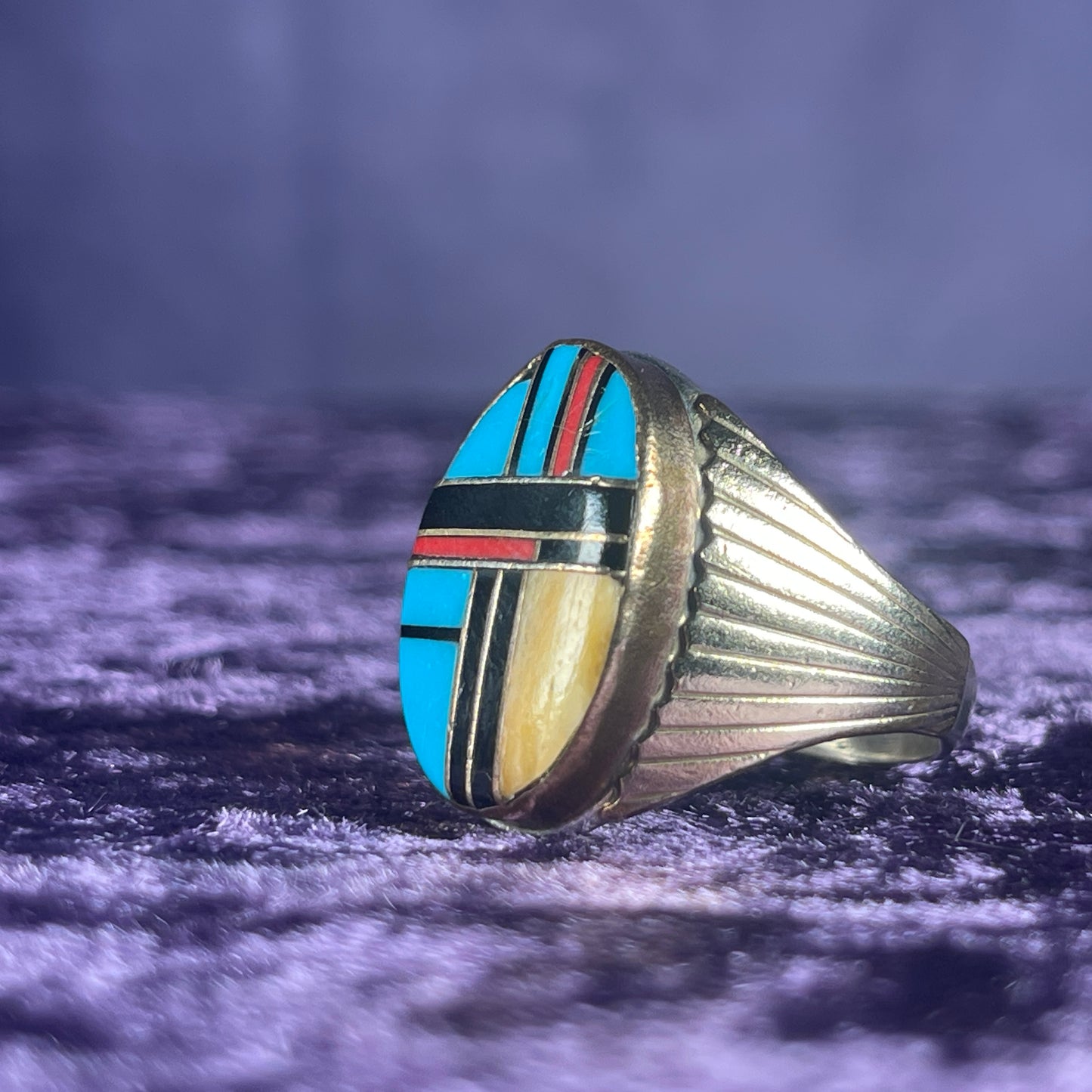 Native American Vintage Zuni Turquoise Jet Mother Pearl Sterling Silver 925 &nbsp;Ring Size T / 9.5&nbsp;