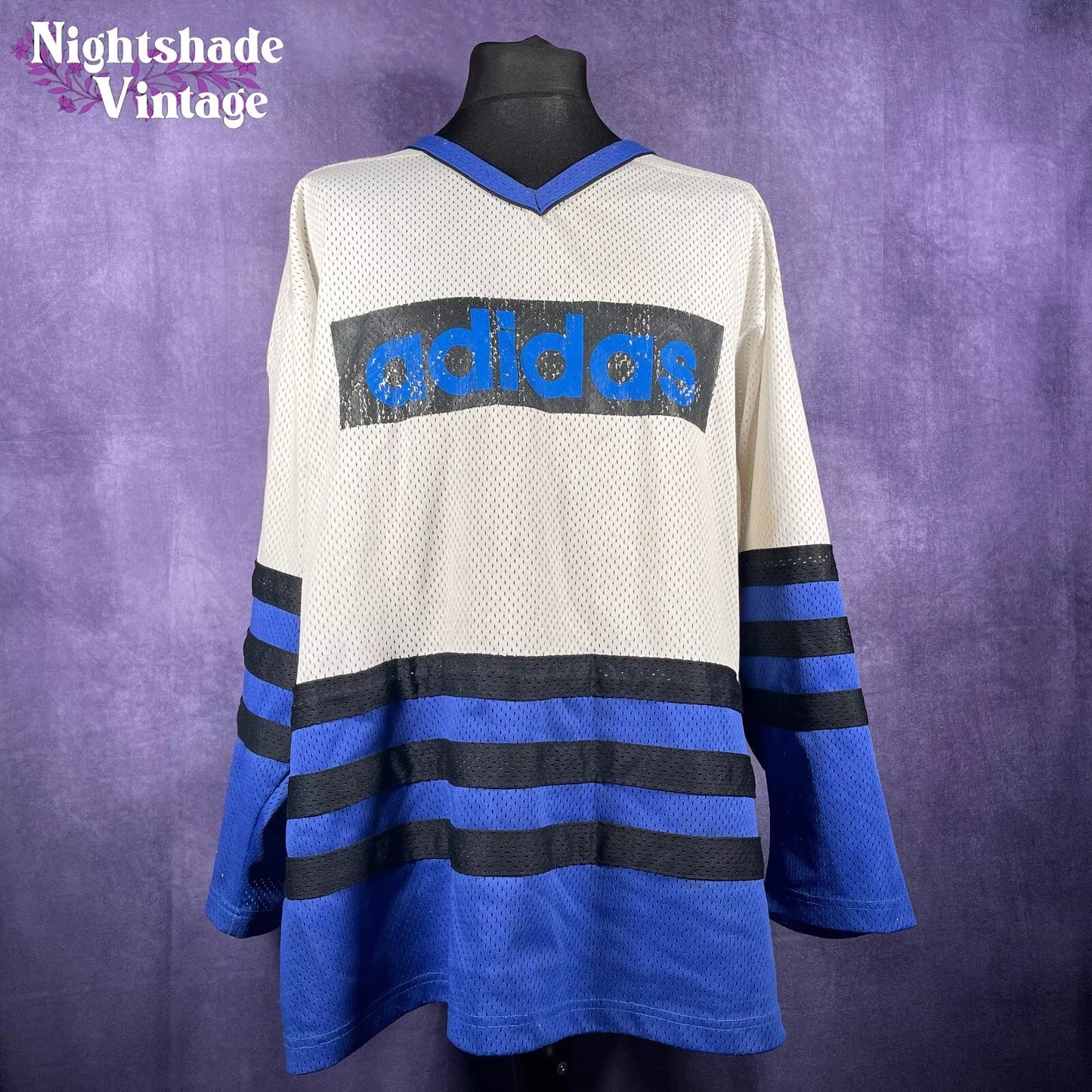 Vintage 90's Adidas Men's Blue and White Shirt