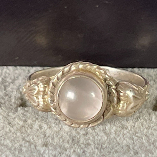 Vintage Sterling Silver Dainty Moonstone Hearts 925 Ring
