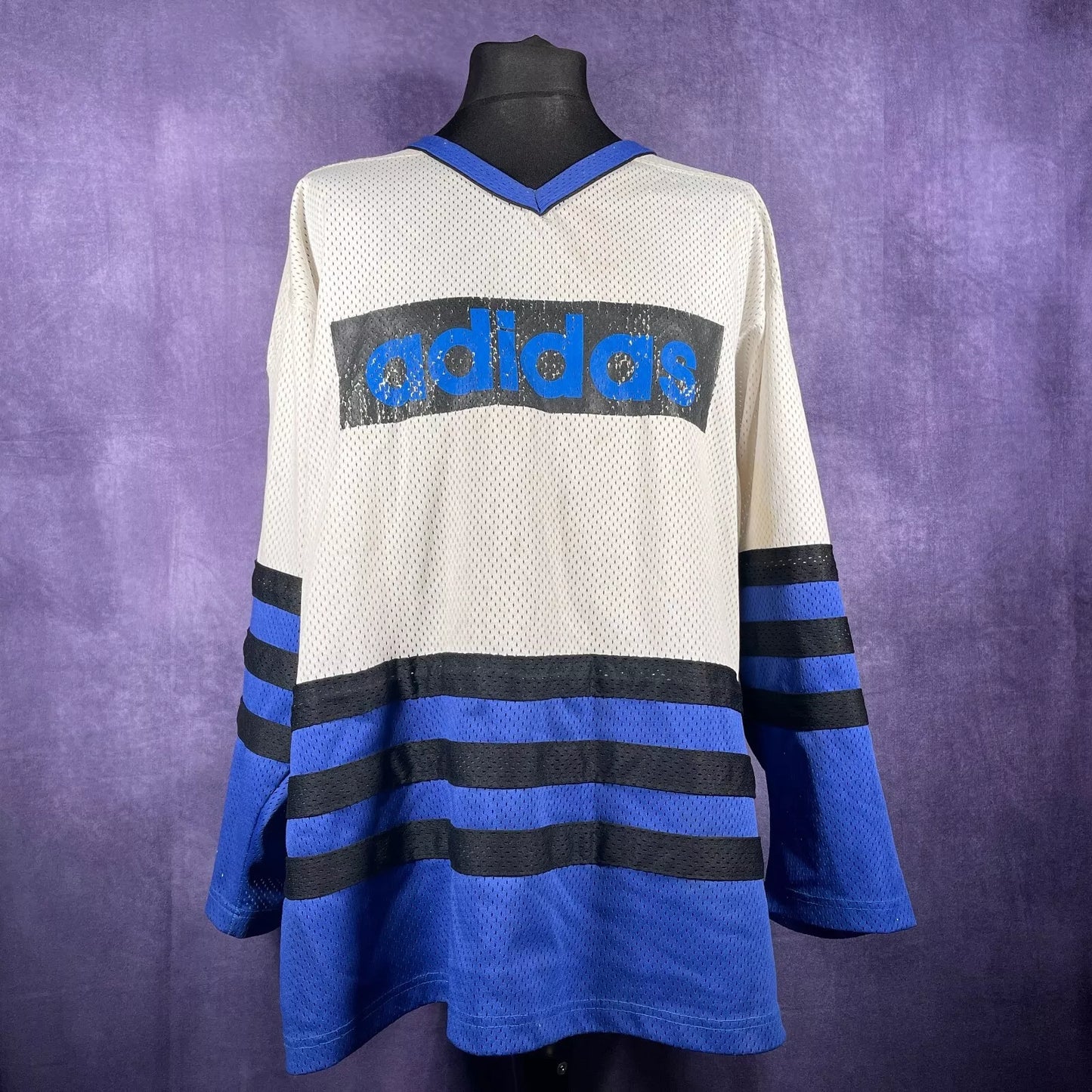 Vintage 90's Adidas Men's Blue and White Shirt