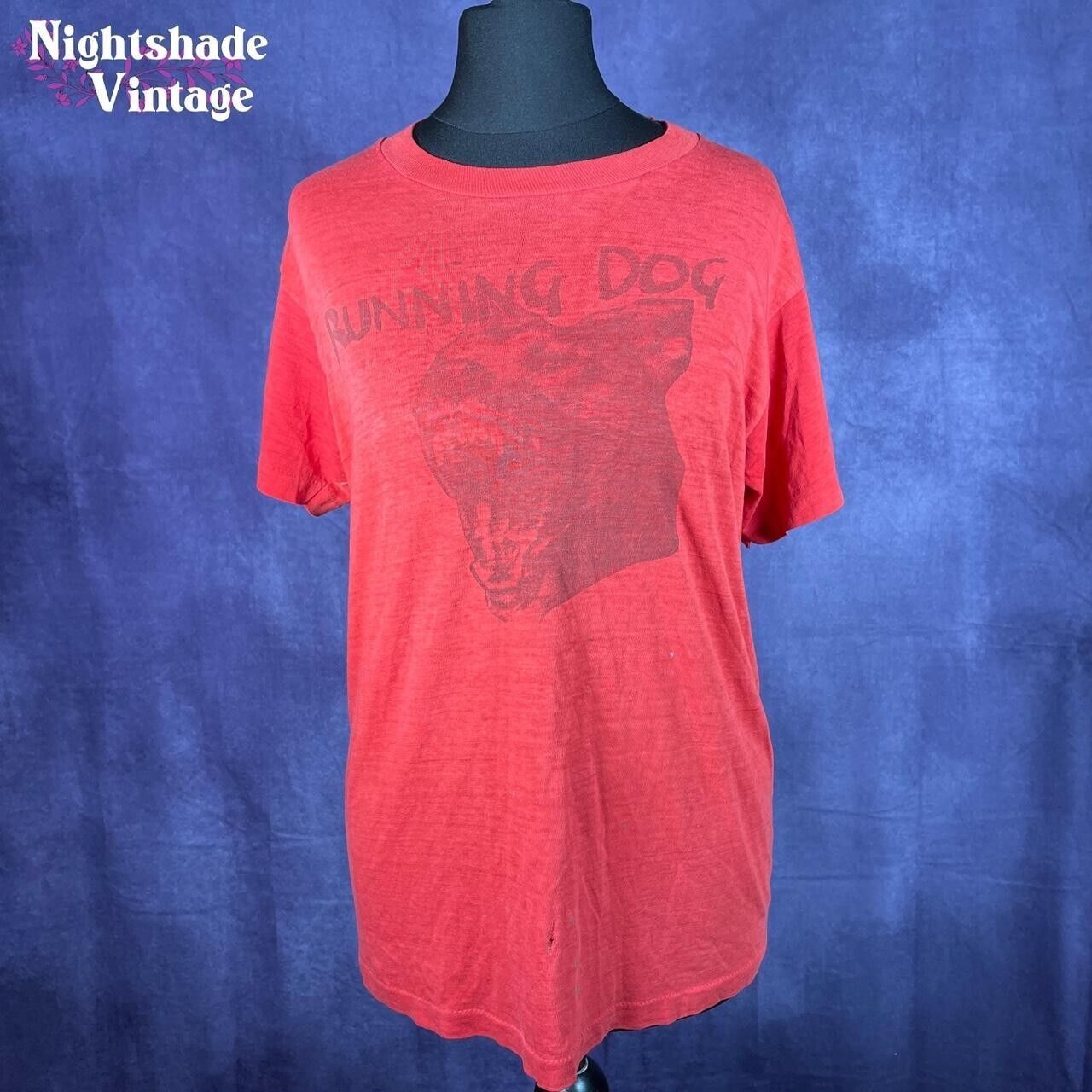 Red Running Dog T-Shirt 80s/90s Vintage